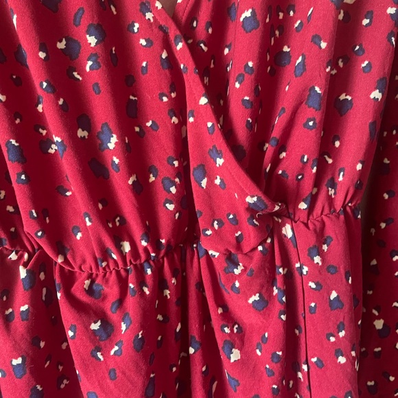 Forever 21 long sleeve dress. Size M - Picture 5 of 6